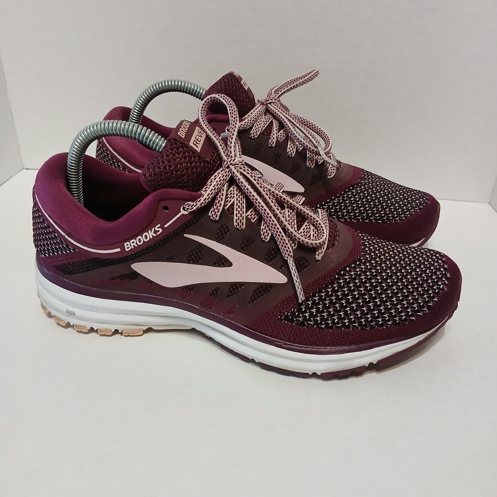 Brooks Revel 3 Running Shoes Womens 8.5 Pink Purple Sneakers 1202931B598